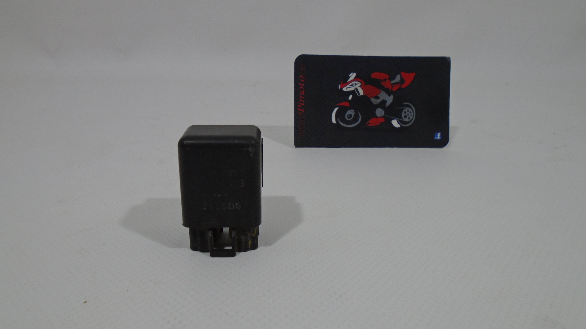 RELE 4 PINS SUZUKI INTRUDER c800 05/07